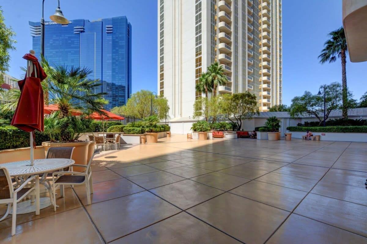 לאס וגאס Mgm Signature-15-709 Strip View Jacuzzi Studio מראה חיצוני תמונה
